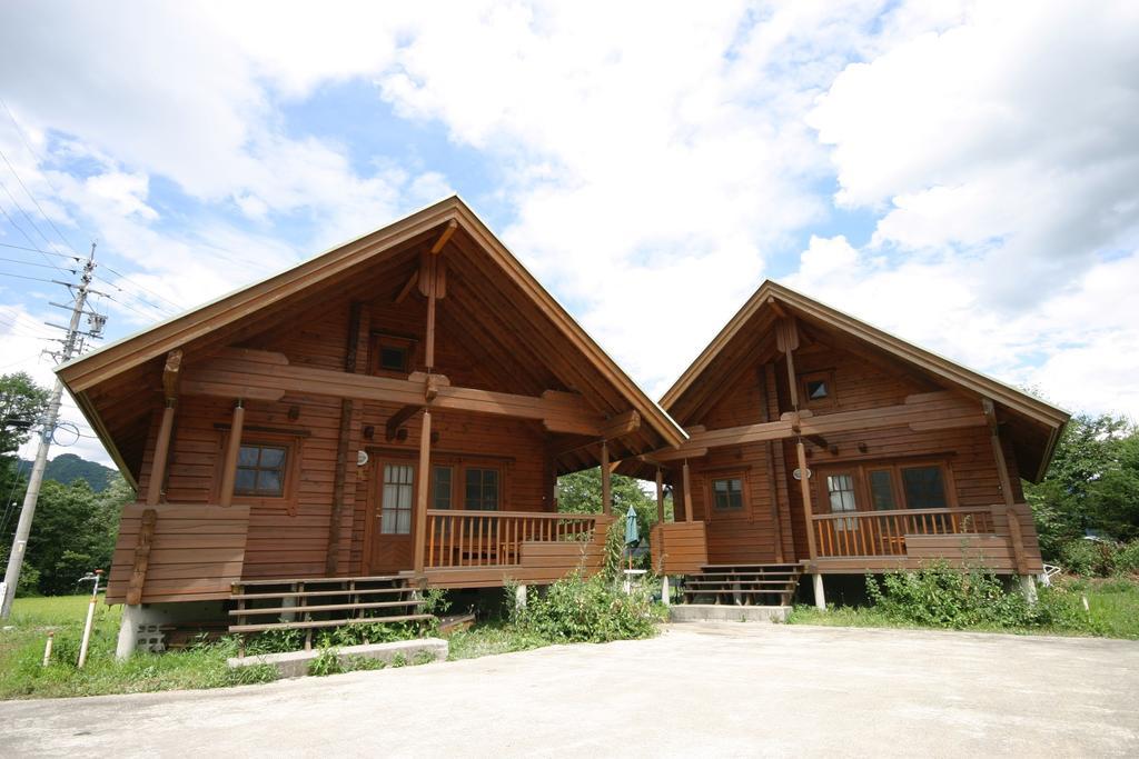Log Cottage Tomato Hakuba Ngoại thất bức ảnh