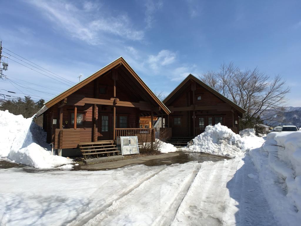 Log Cottage Tomato Hakuba Ngoại thất bức ảnh